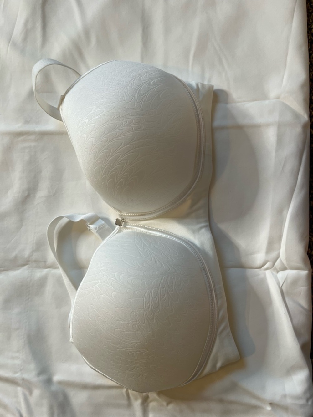 Breezies White Padded Seamless Bra